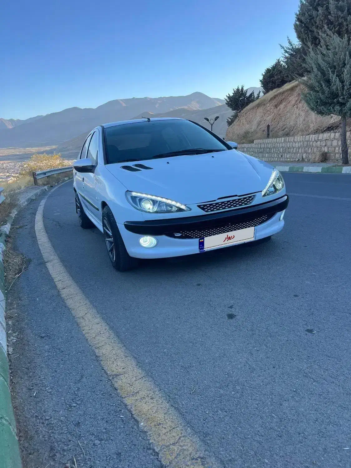 پژو ۲۰۶ صندوق دار v8 - 1394