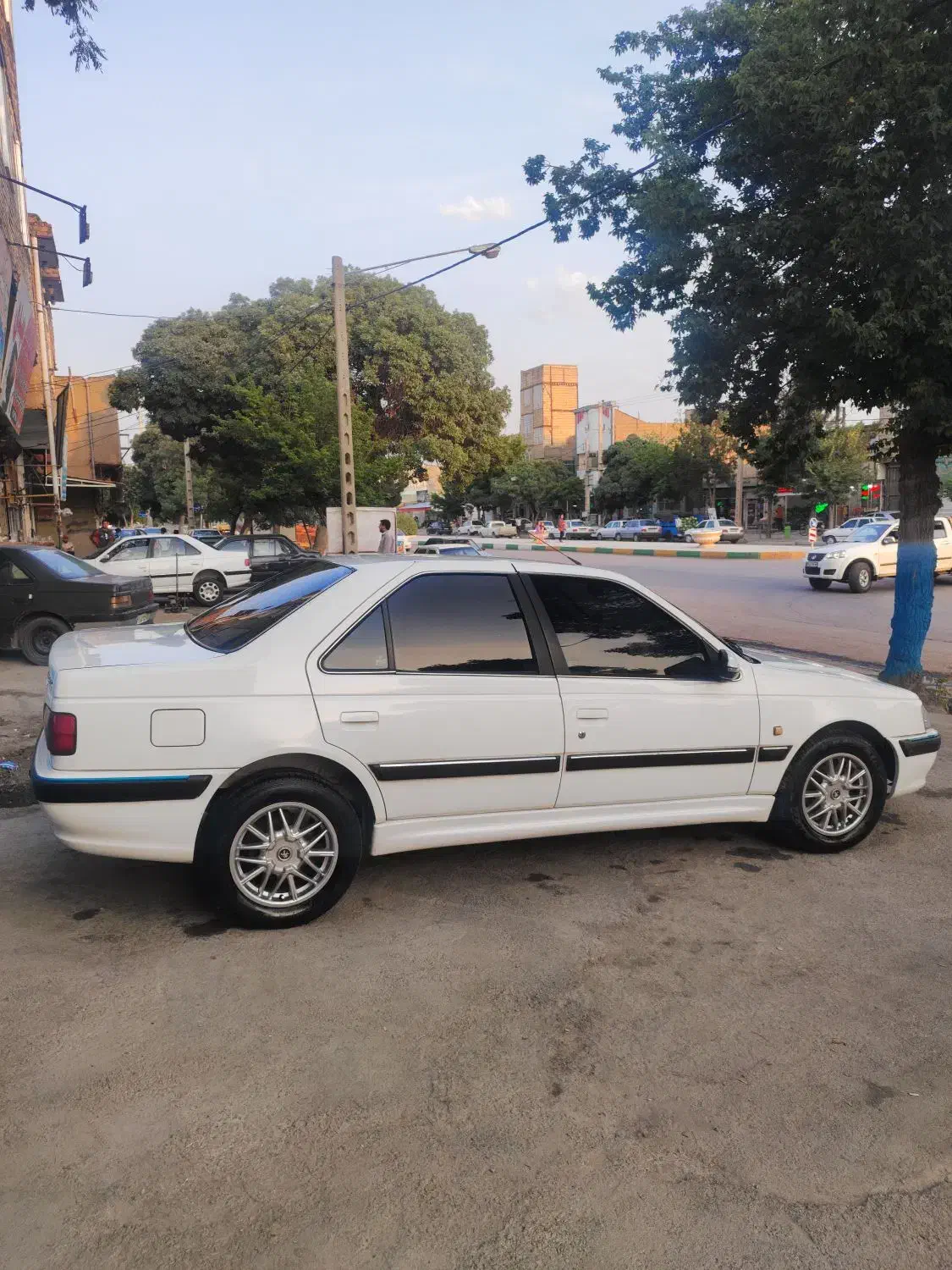 پژو پارس سال - 1392