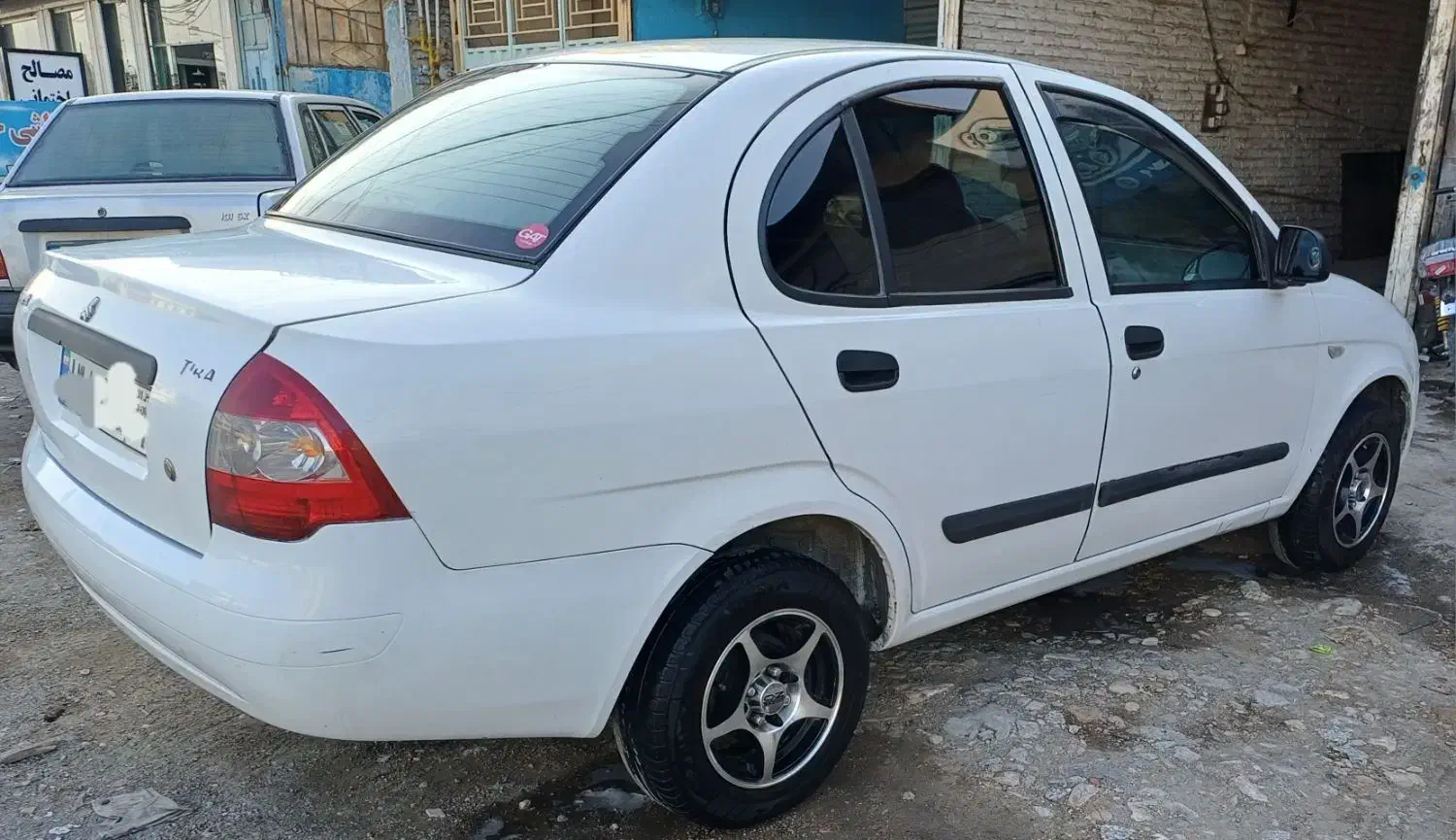 تیبا صندوق دار SX - 1394