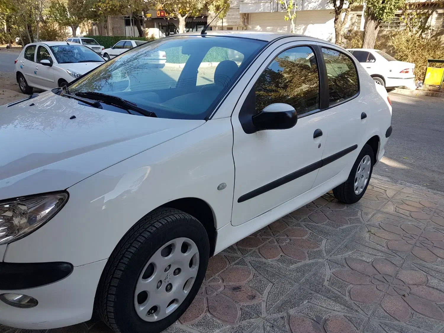 خودرو پژو، ۲۰۶ صندوق دار آگهی ann_20972042