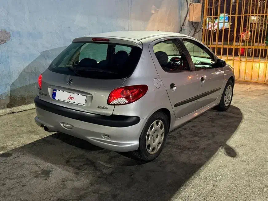 پژو 206 تیپ 3 - 1385