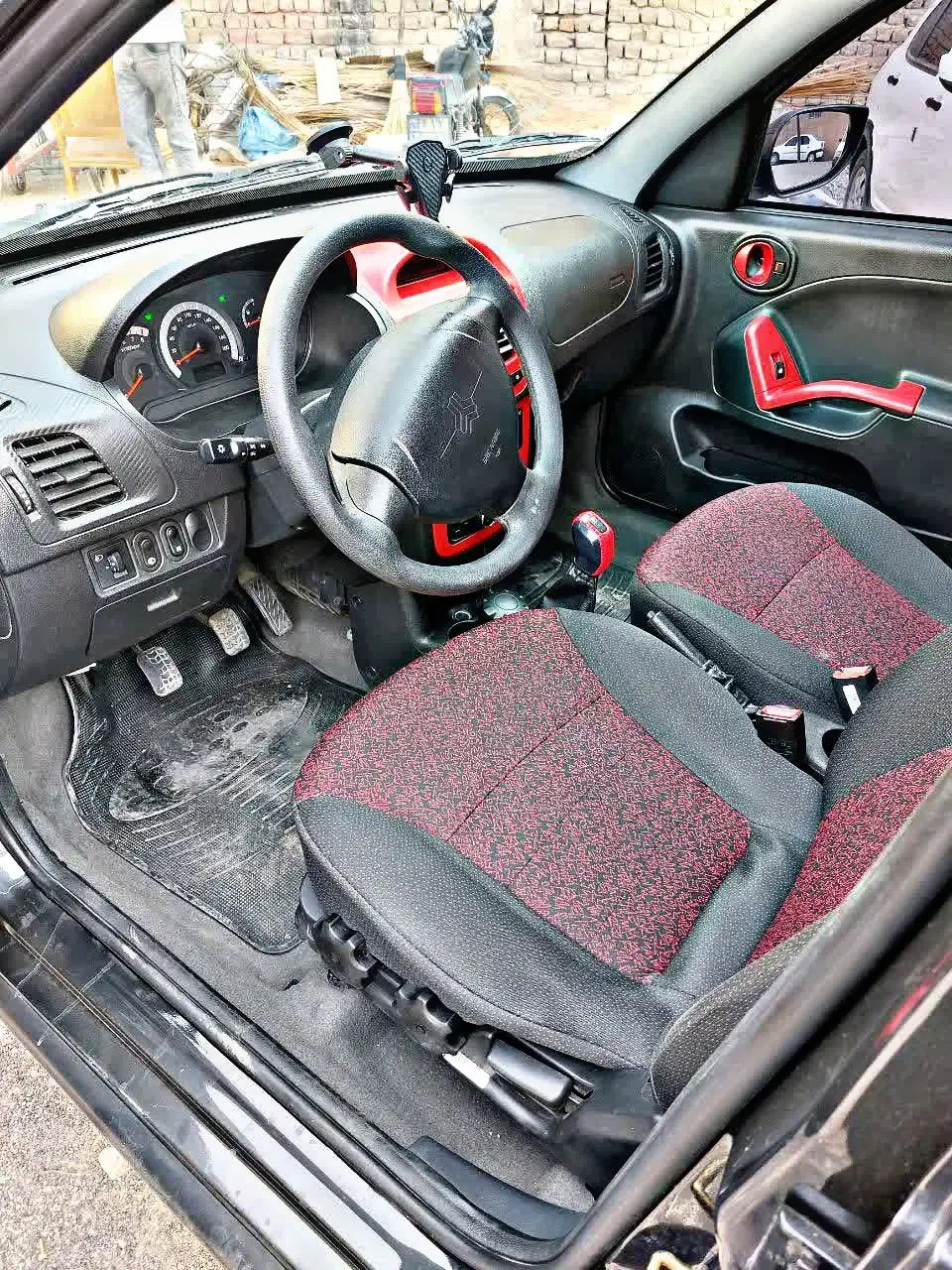 کوییک R دنده‌ای - 1401