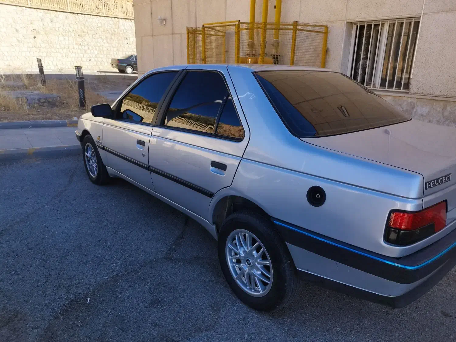 پژو 405 GLX - دوگانه سوز - 1394