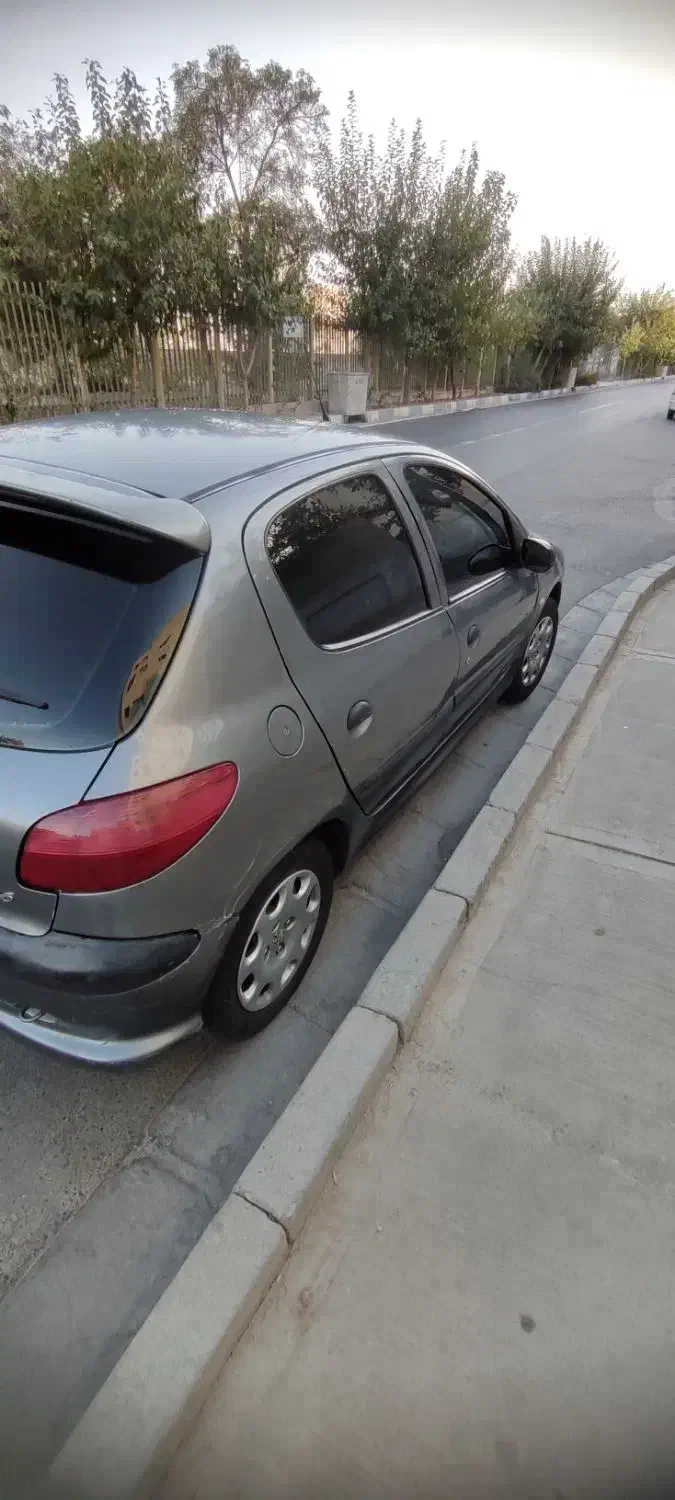 پژو 206 تیپ 2 - 1383