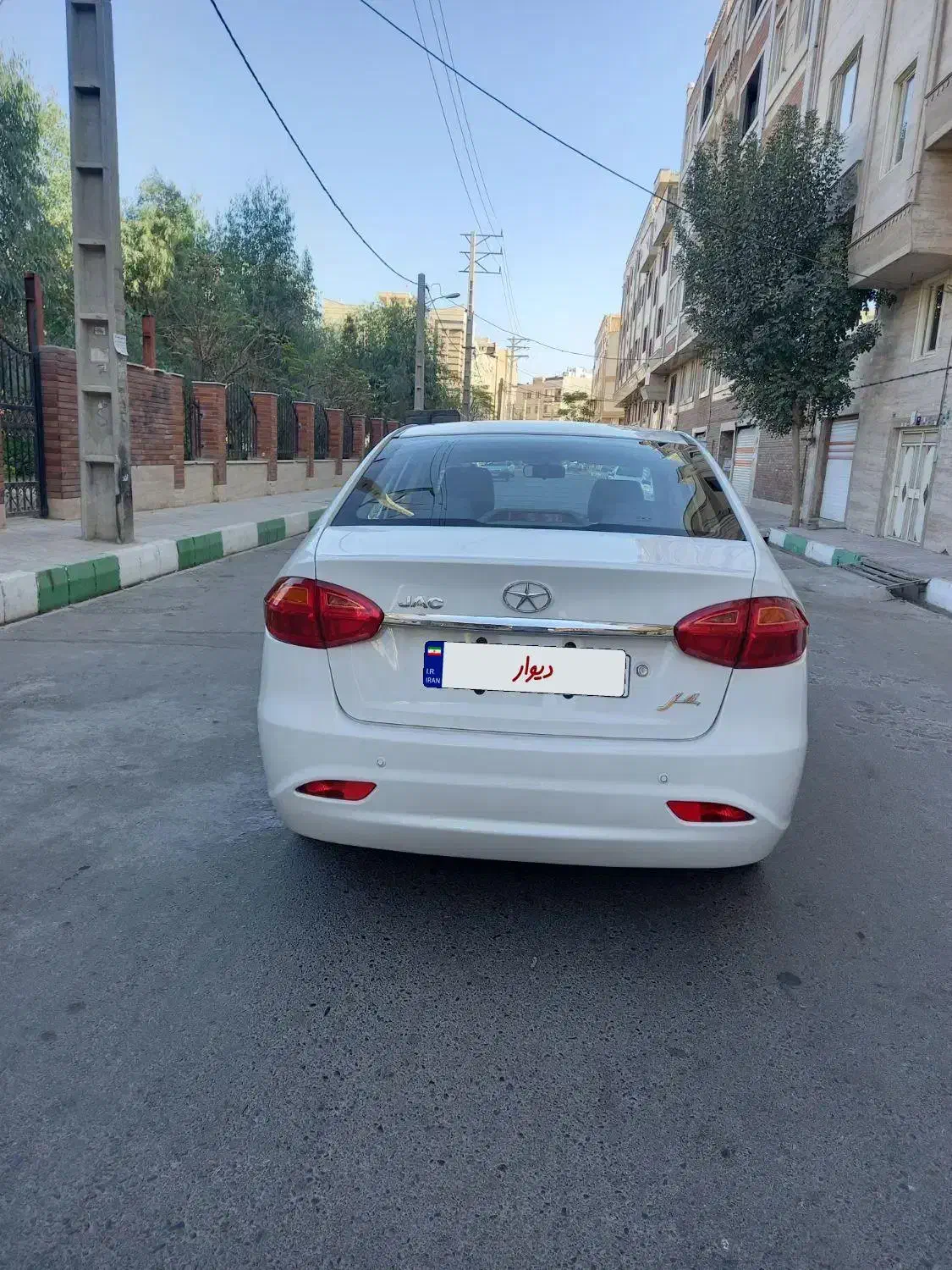 جک J4 اتوماتیک ساده - 1401