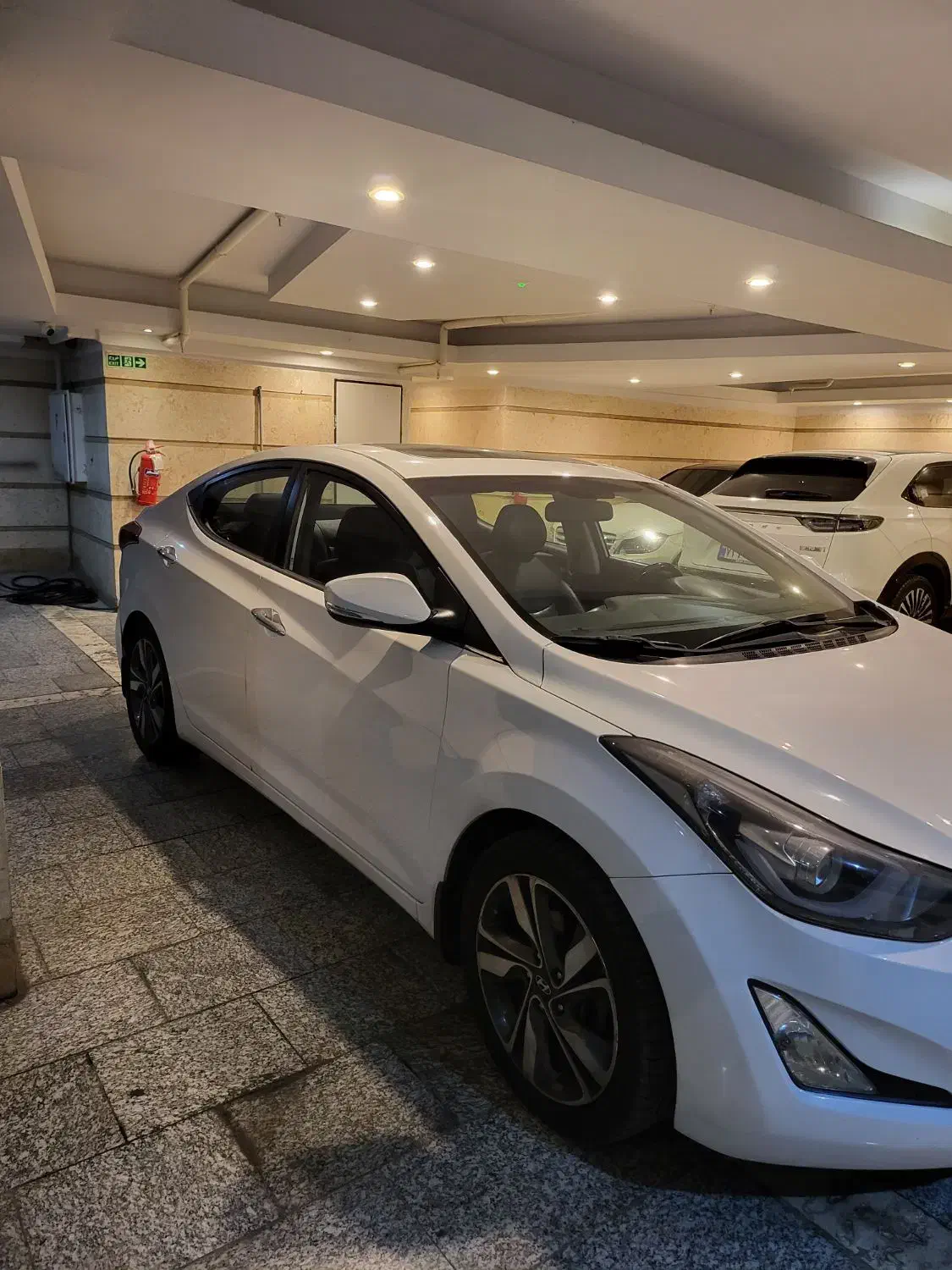 هیوندای النترا 1.8 لیتر - 2014