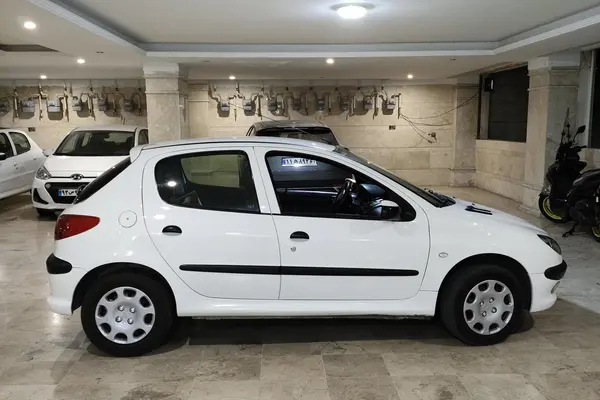 پژو 206 تیپ 5 - 1396