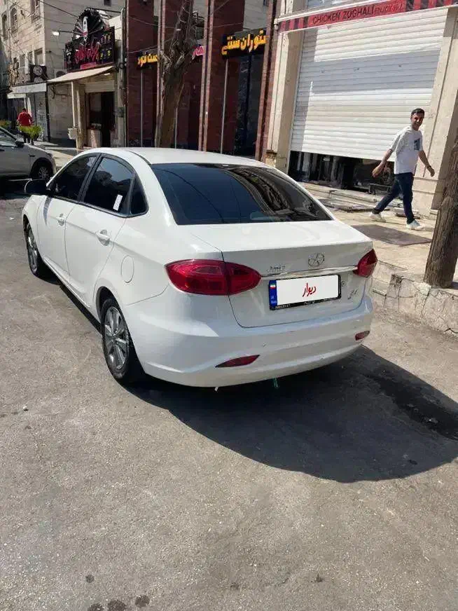 جک J4 اتوماتیک آپشنال - 1403