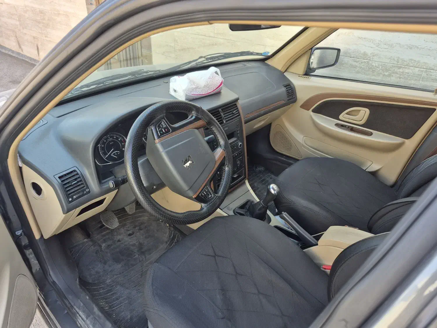 پژو پارس XU7P - 1401