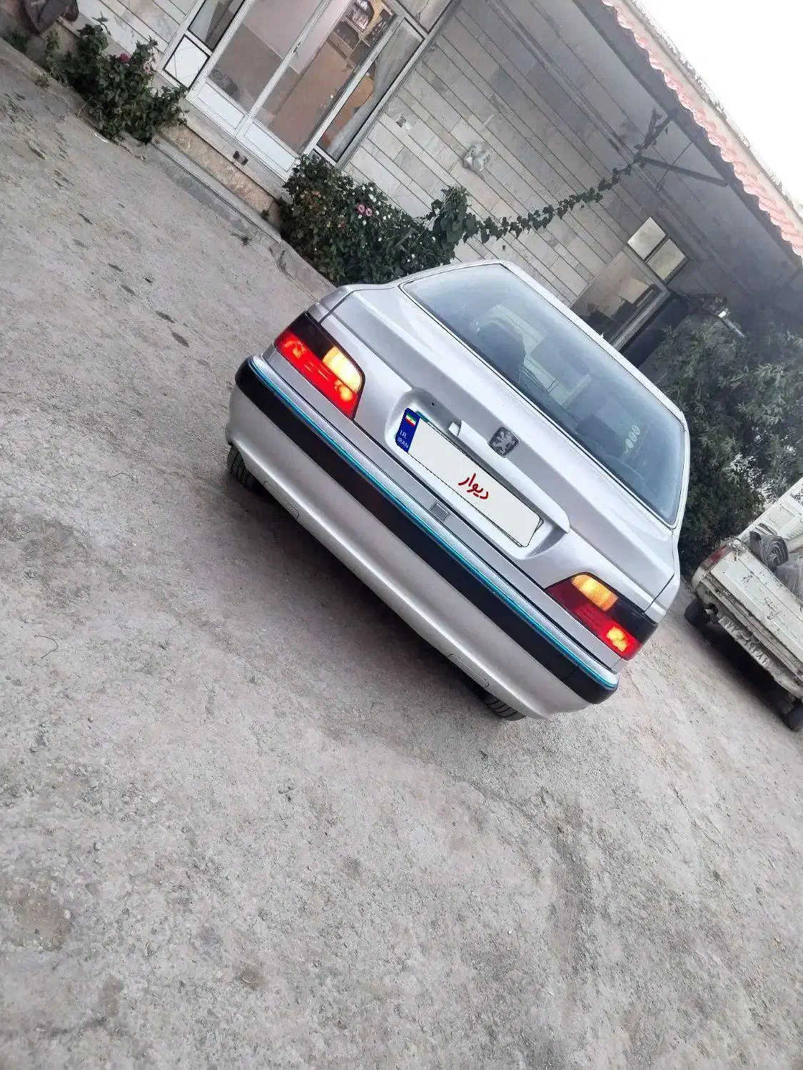 پژو پارس سال - 1384