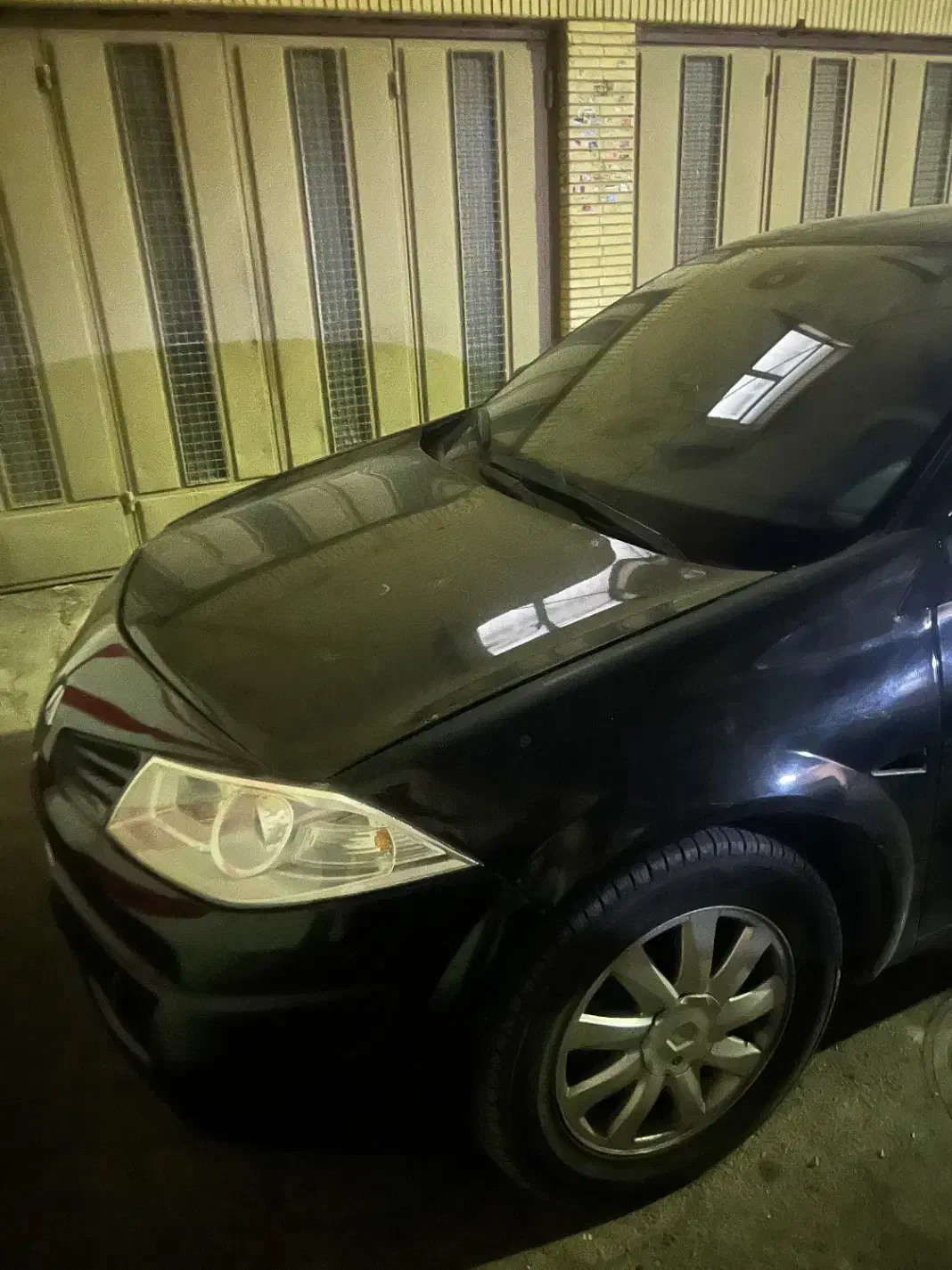 رنو مگان پارس خودرو 2000 - 1389