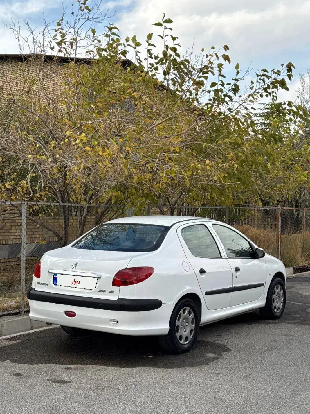 خودرو پژو، ۲۰۶ صندوق دار آگهی ann_20979740