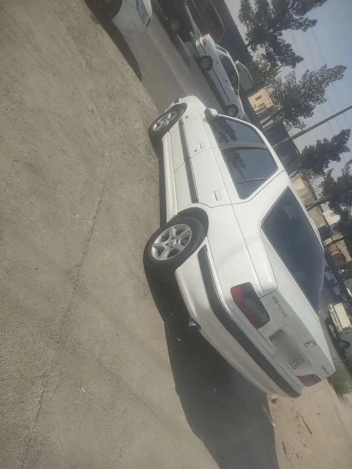 پژو پارس ELX-XUM - 1395