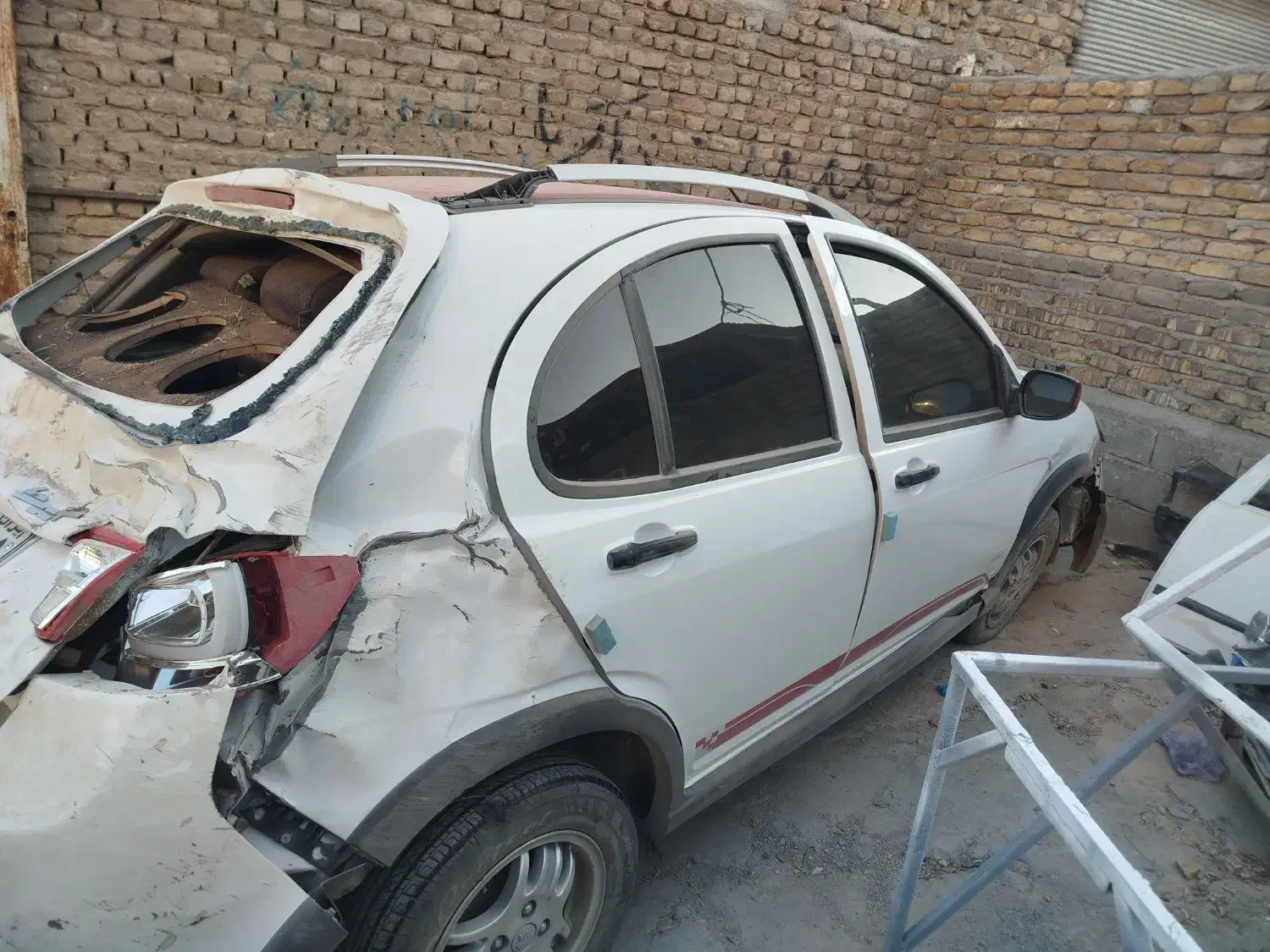 خودرو کوییک، R آگهی ann_20979877