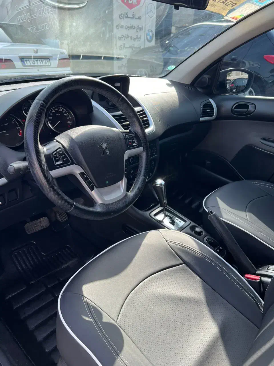 پژو 207 اتوماتیک TU5P - 1402