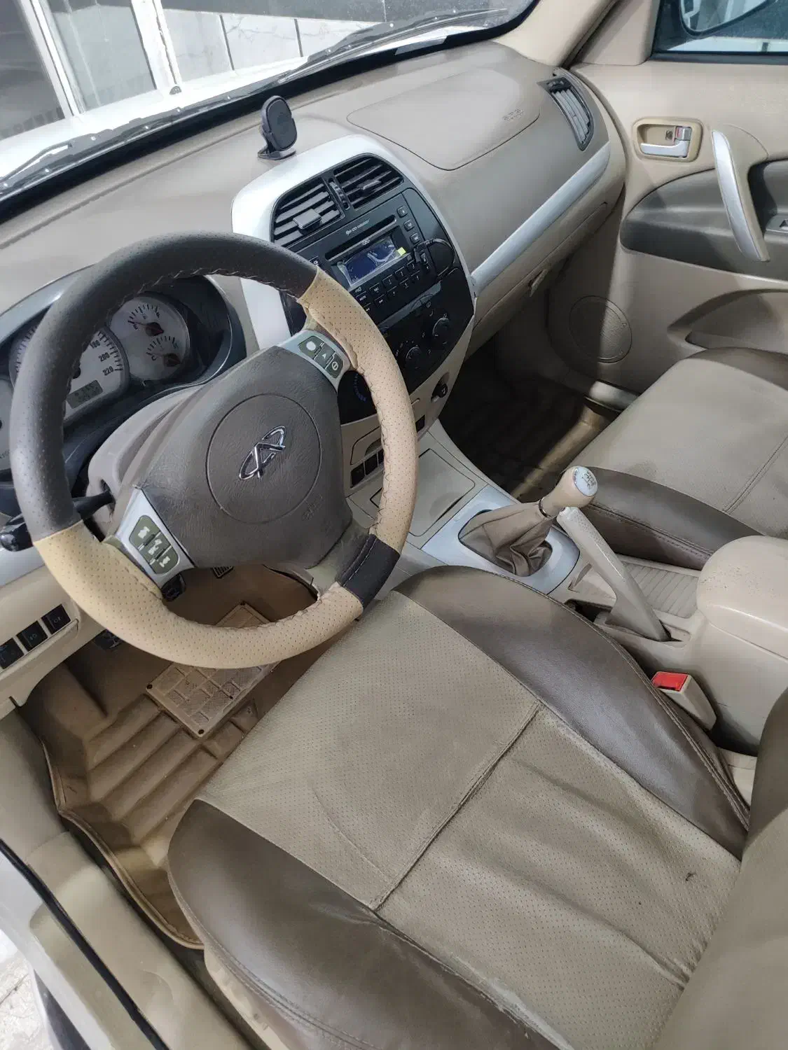 ام وی ام X33 دنده‌ای ساده - 1390