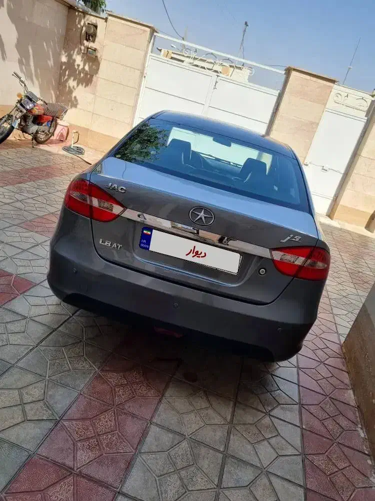 جک J5 اتوماتیک - 1394