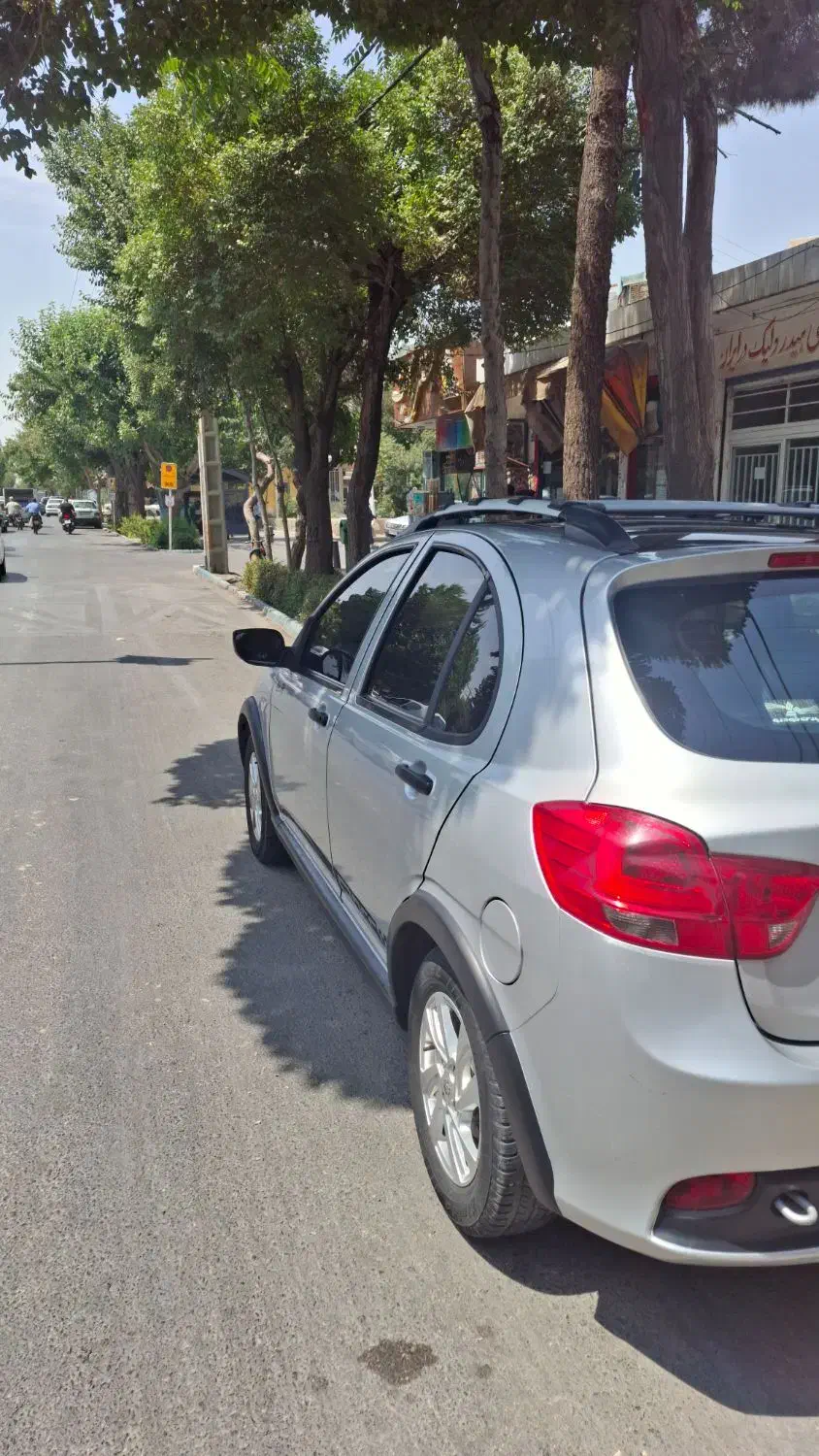 کوییک R دنده‌ای - 1399