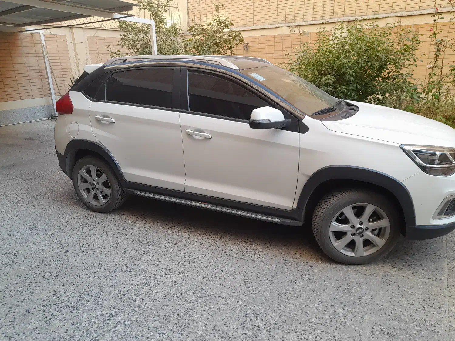 ام وی ام X22 دنده ای اسپرت اکسلنت - 1401