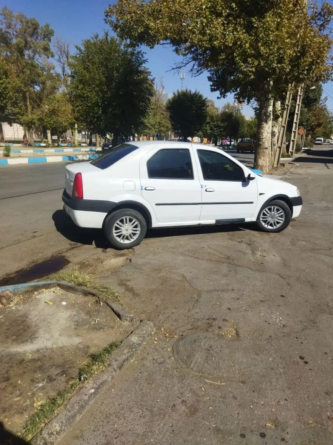 رنو تندر 90 E0 بنزینی - 1389