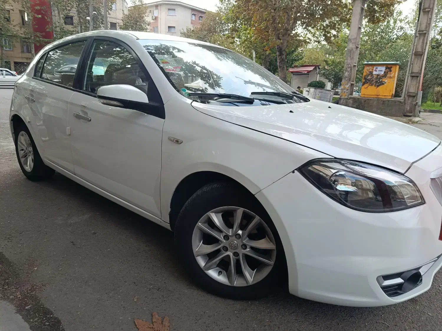 خودرو برلیانس، H320 آگهی ann_20980204