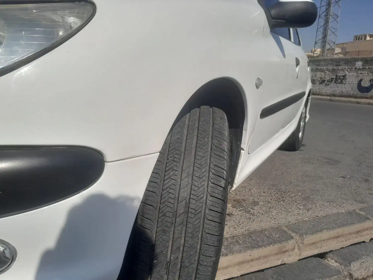 پژو ۲۰۶ صندوق دار v8 - 1397