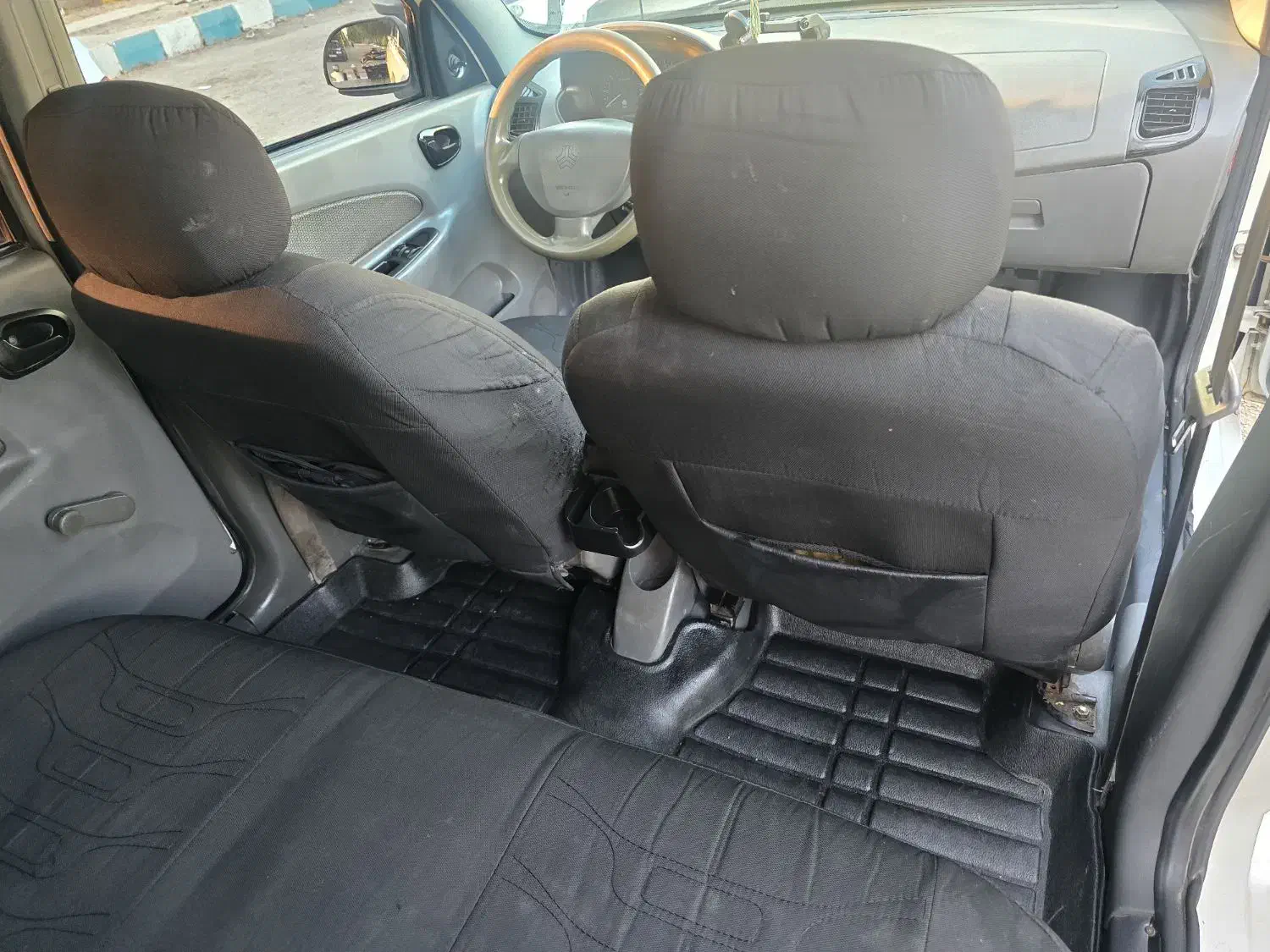 تیبا صندوق دار SX - 1396