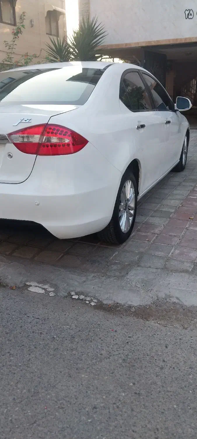 جک J5 اتوماتیک - 1393