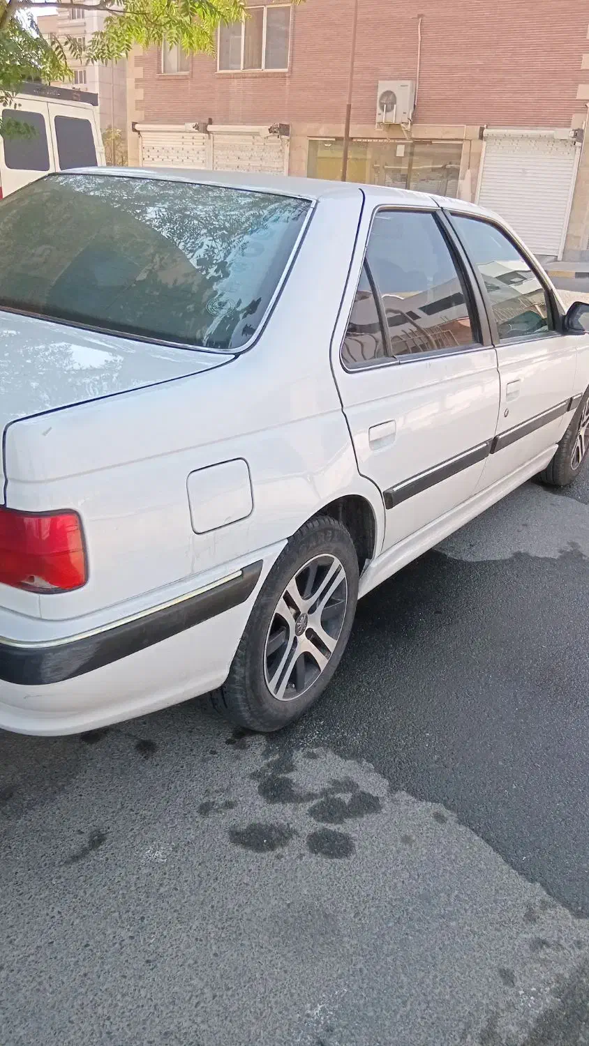 پژو پارس XU7P - 1401