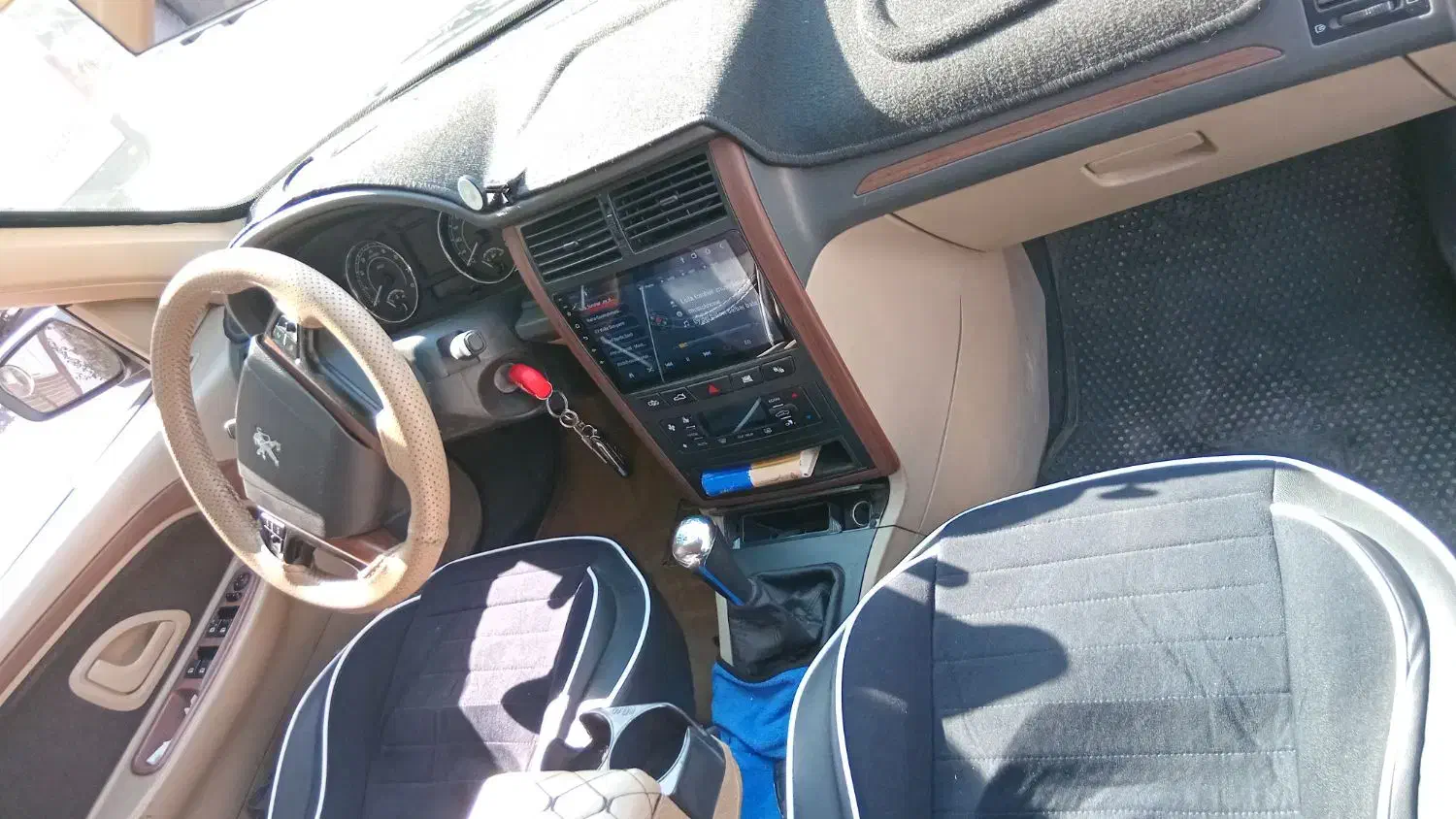 پژو پارس XU7P - 1401