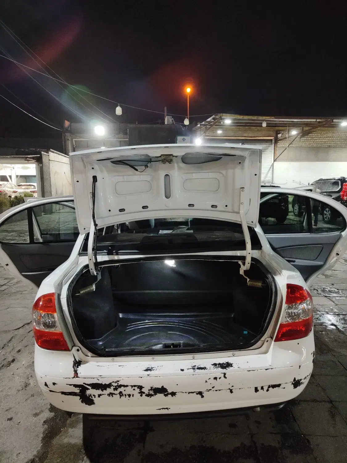 تیبا صندوق دار EX - 1397