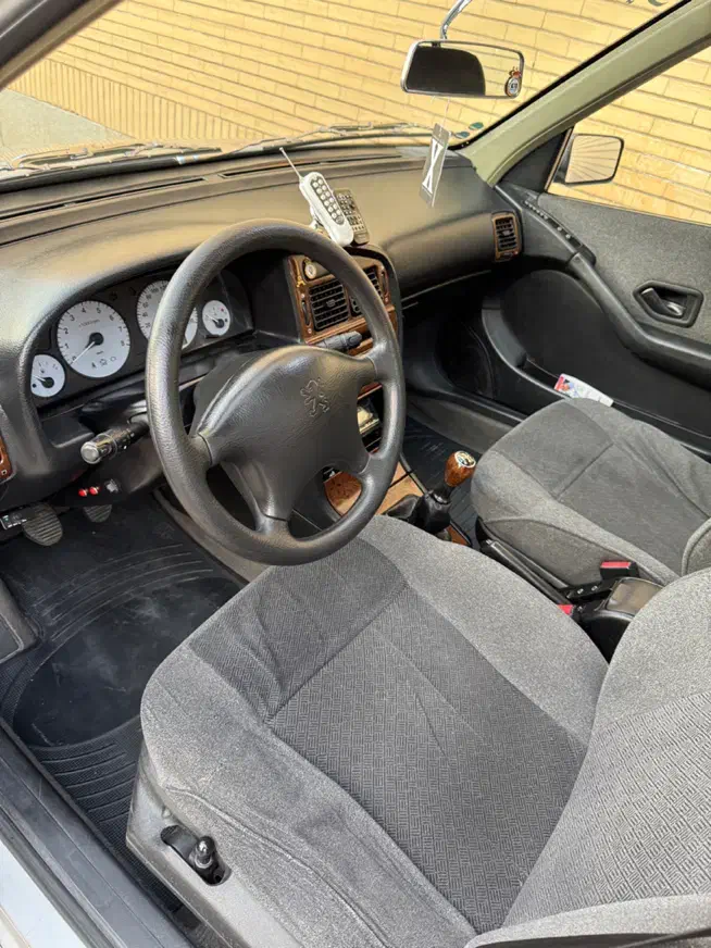 پژو پارس سال - 1387