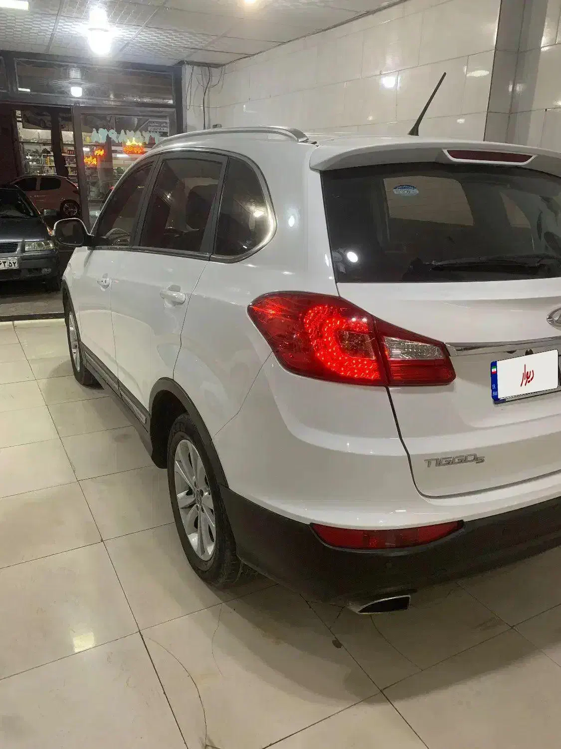 چری تیگو 5 لاکچری (نیمه فول) - 1395