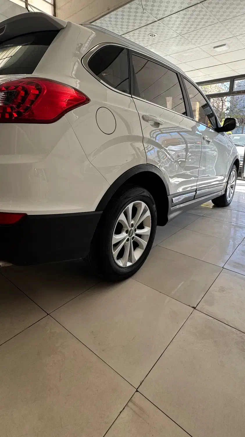 چری تیگو 5 لاکچری (نیمه فول) - 1395