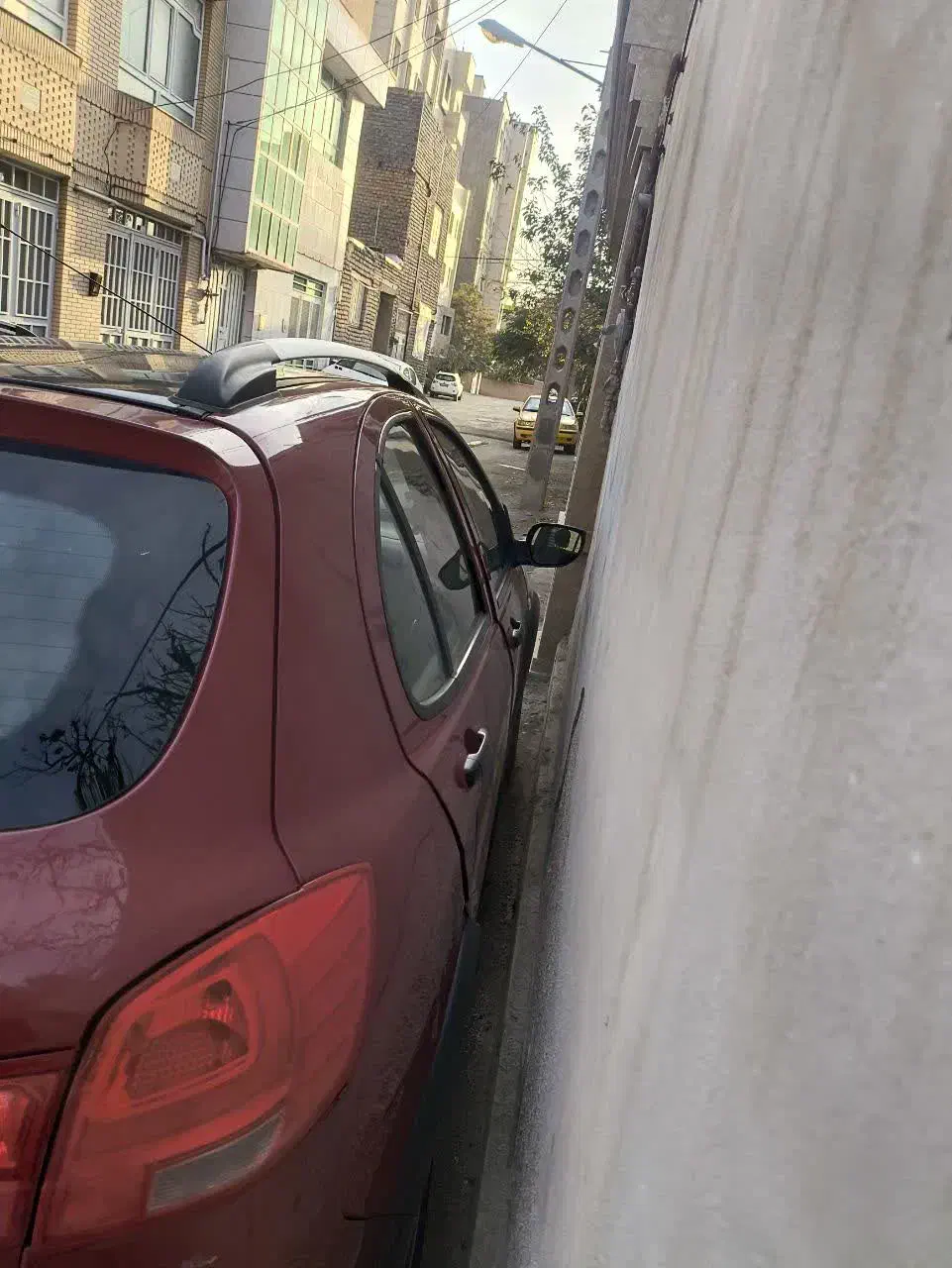 خودرو کوییک، R آگهی ann_20980556