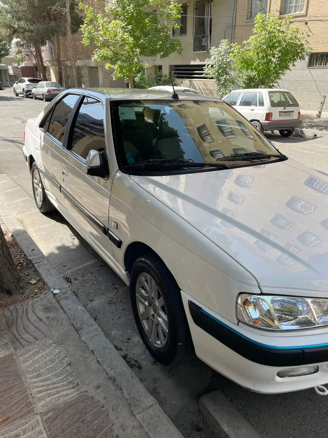 خودرو پژو، پارس آگهی ann_20980585