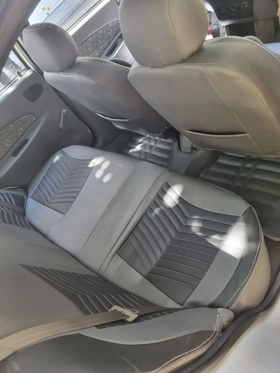 تیبا صندوق دار EX - 1395