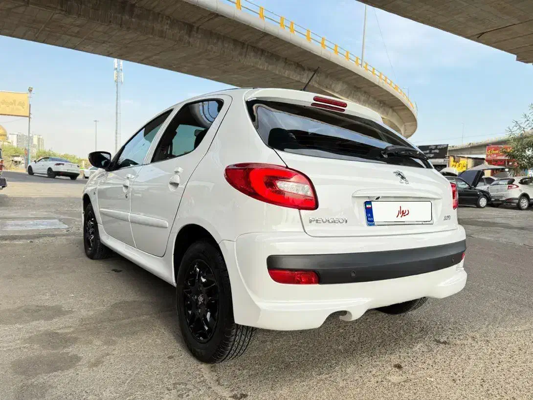 پژو 207 پانوراما دنده‌ای - 1402