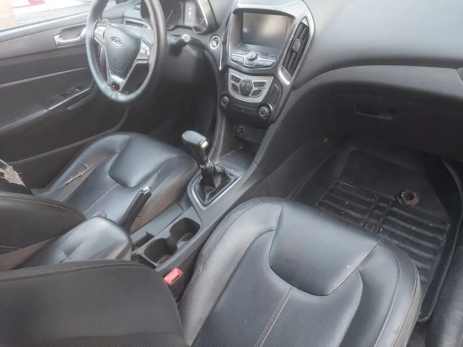 چری آریزو 5 دنده‌ای لاکچری - 1397