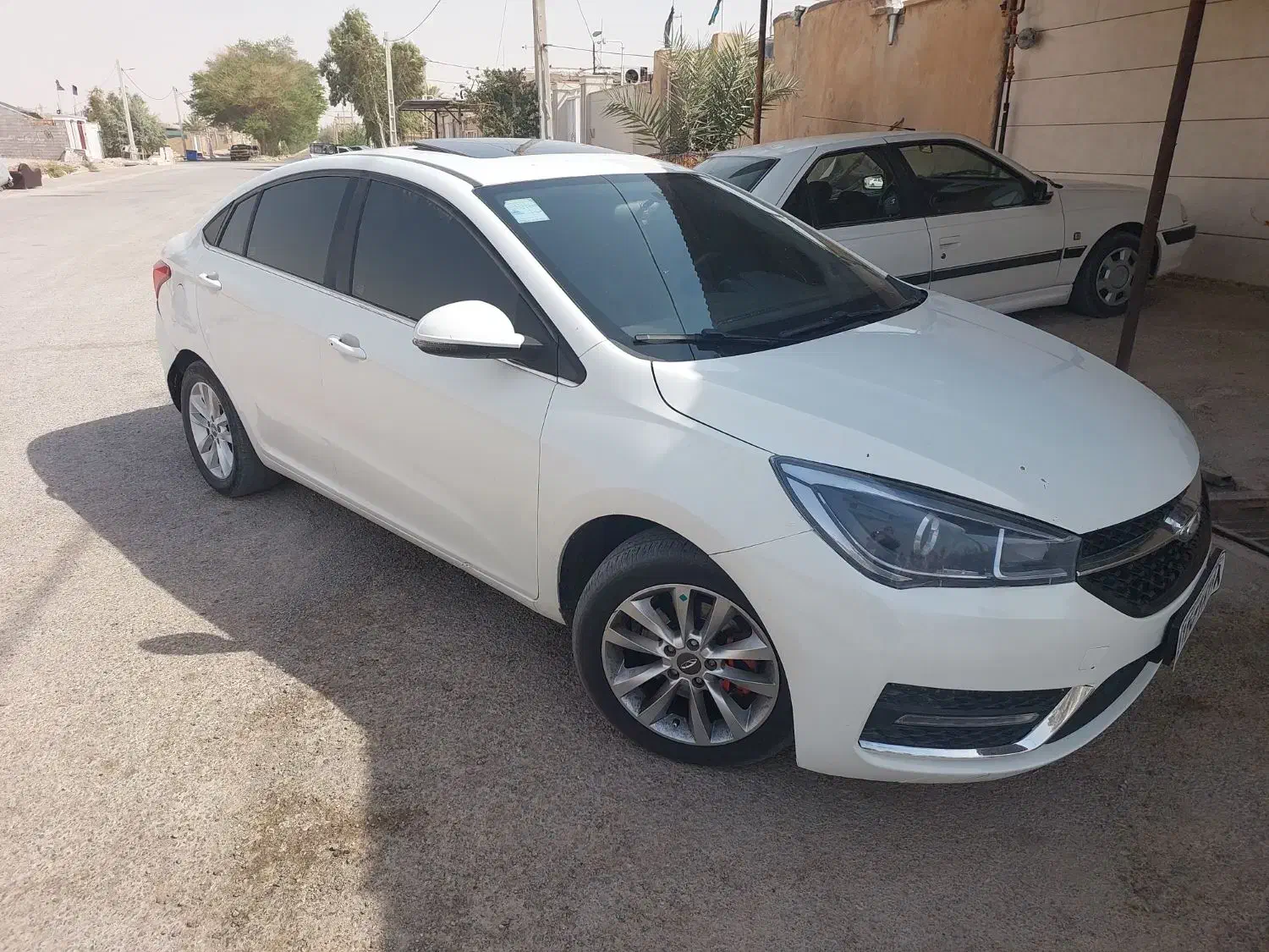 چری آریزو 5 دنده‌ای لاکچری - 1397