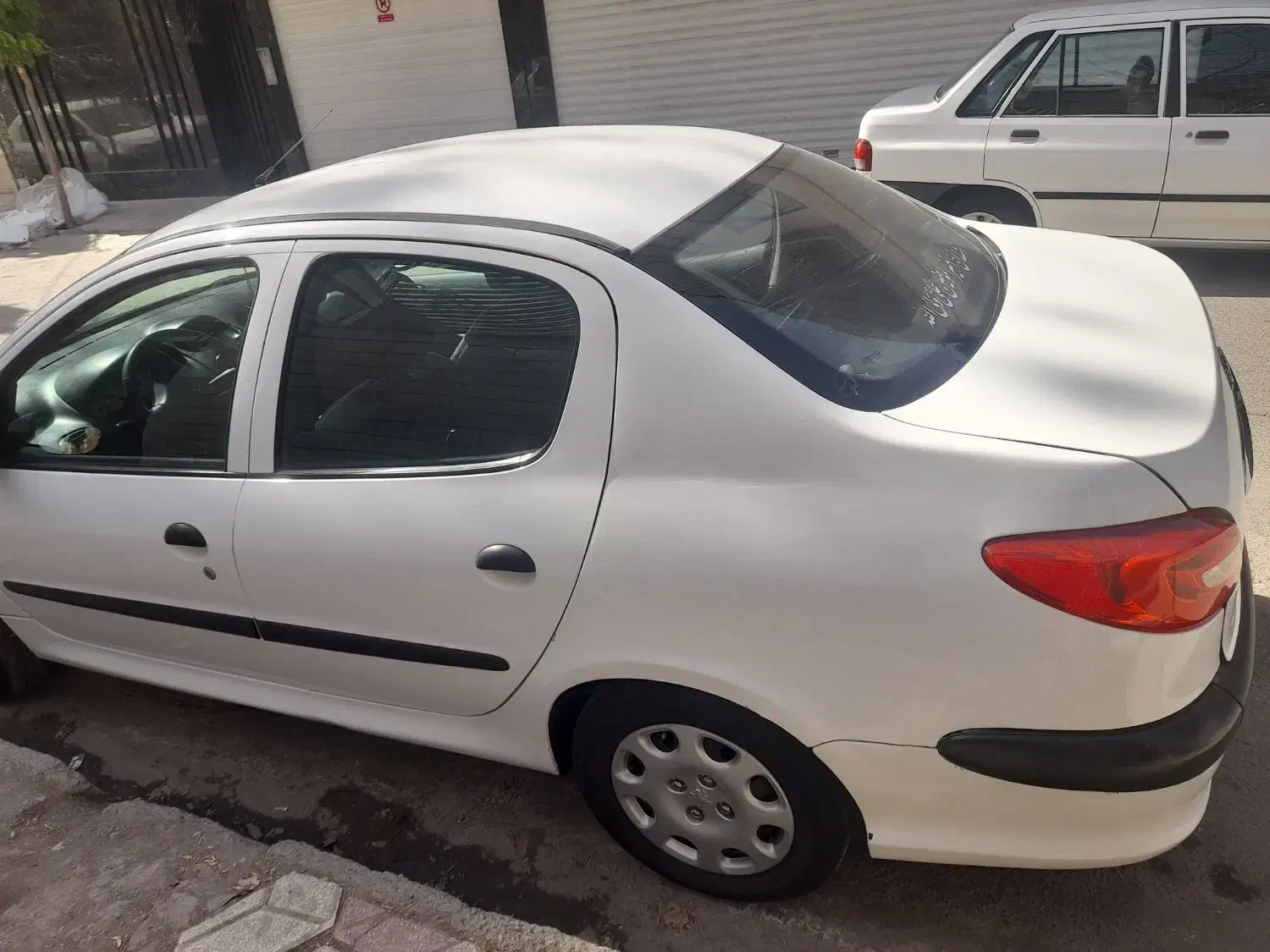 پژو ۲۰۶ صندوق دار v8 - 1393