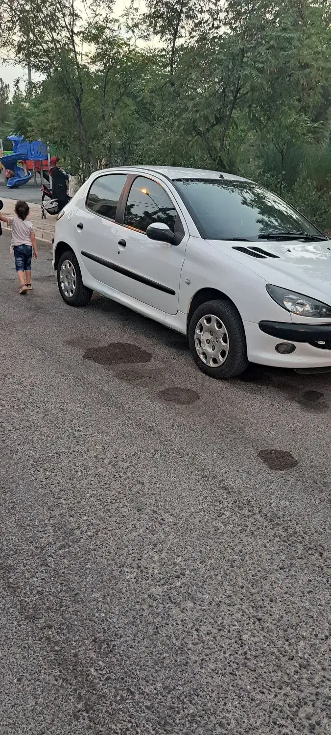 پژو 206 تیپ 2 - 1389