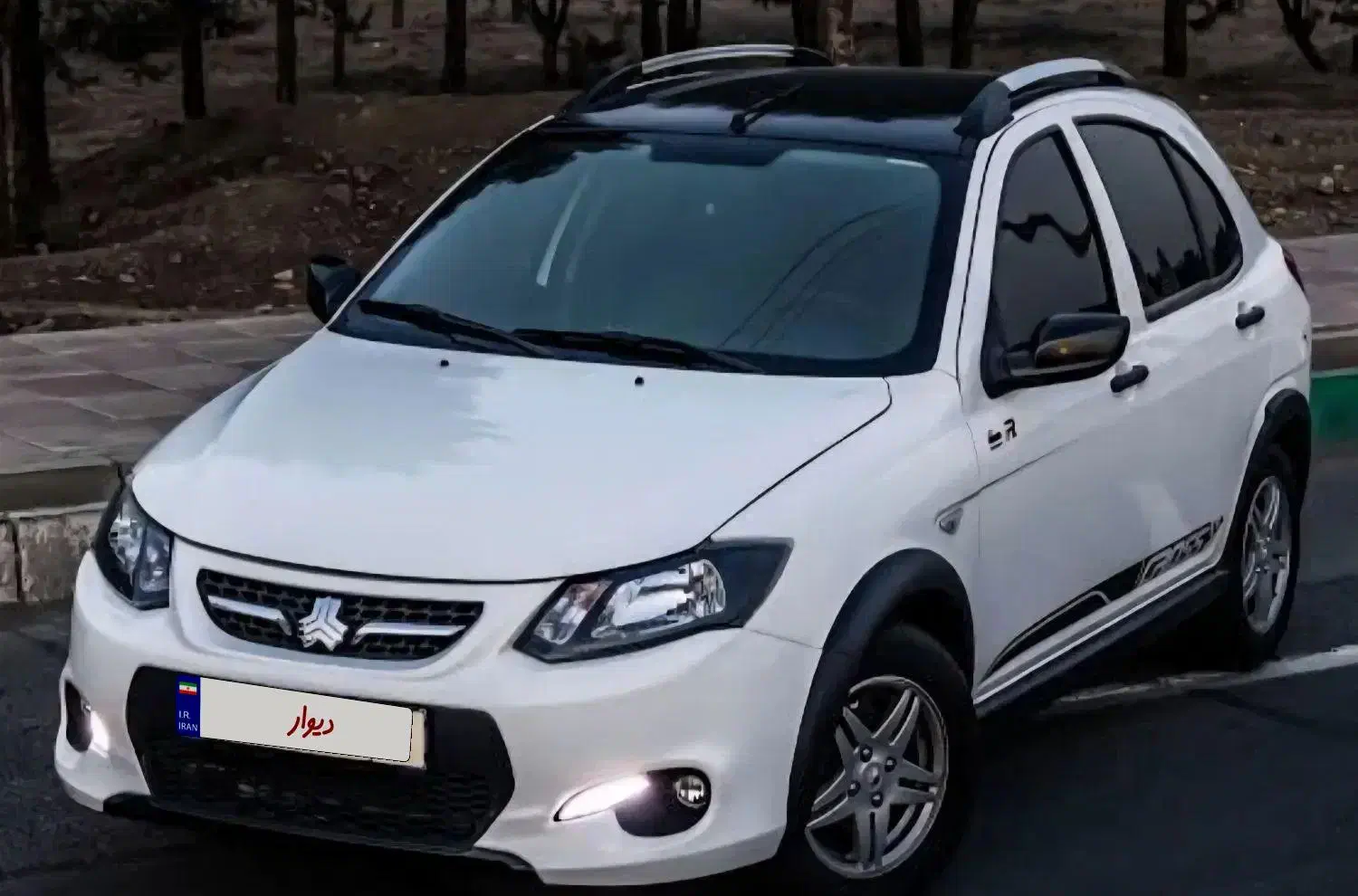 خودرو کوییک، R آگهی ann_20981001