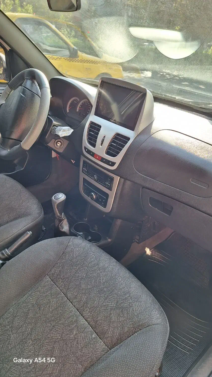 کوییک R دنده‌ای - 1402