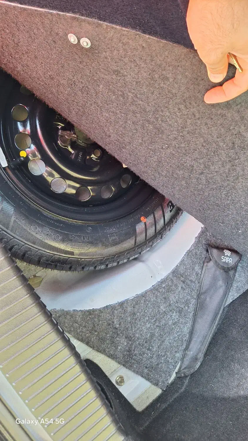 کوییک R دنده‌ای - 1402