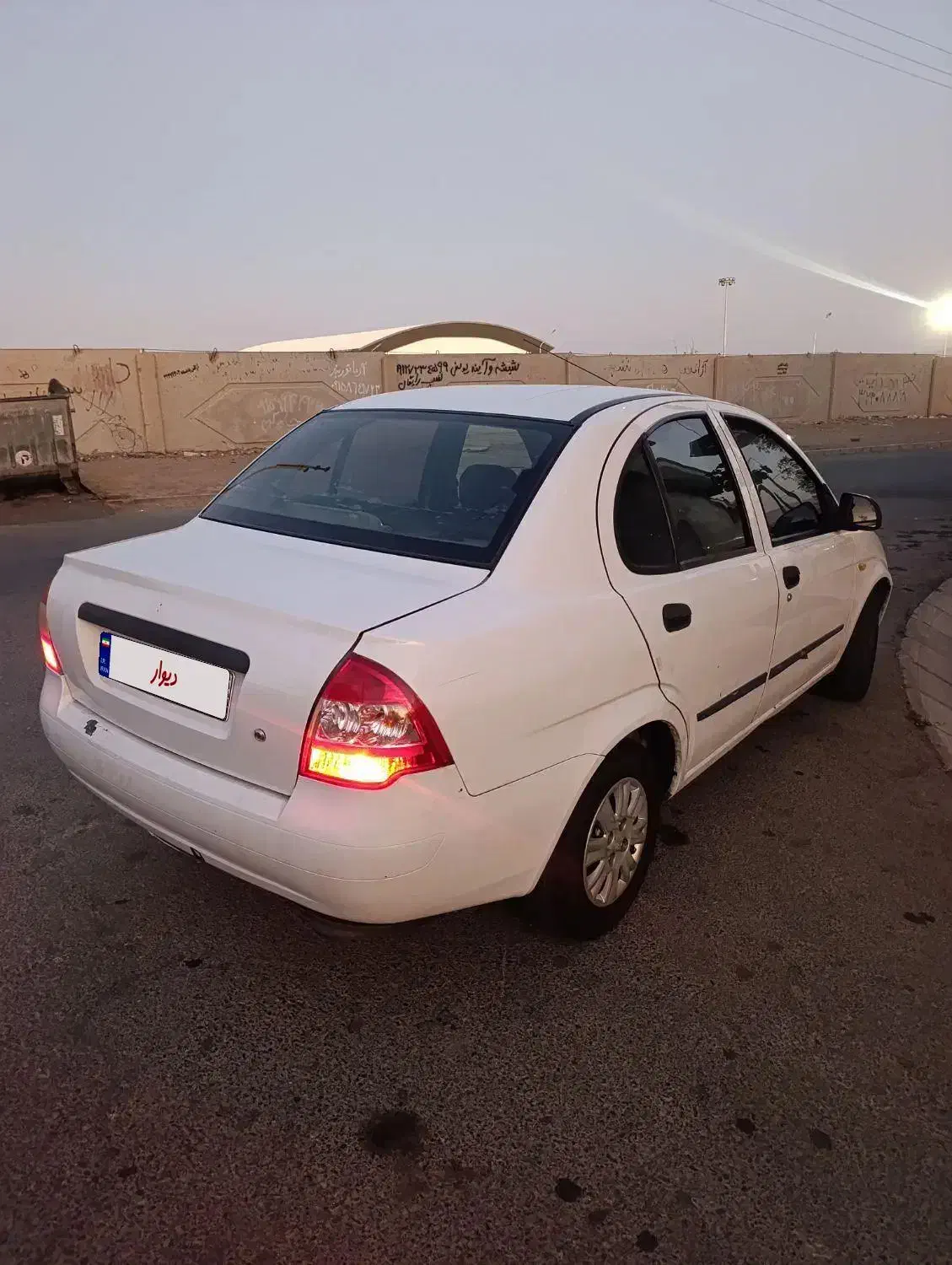 تیبا صندوق دار SX - 1397