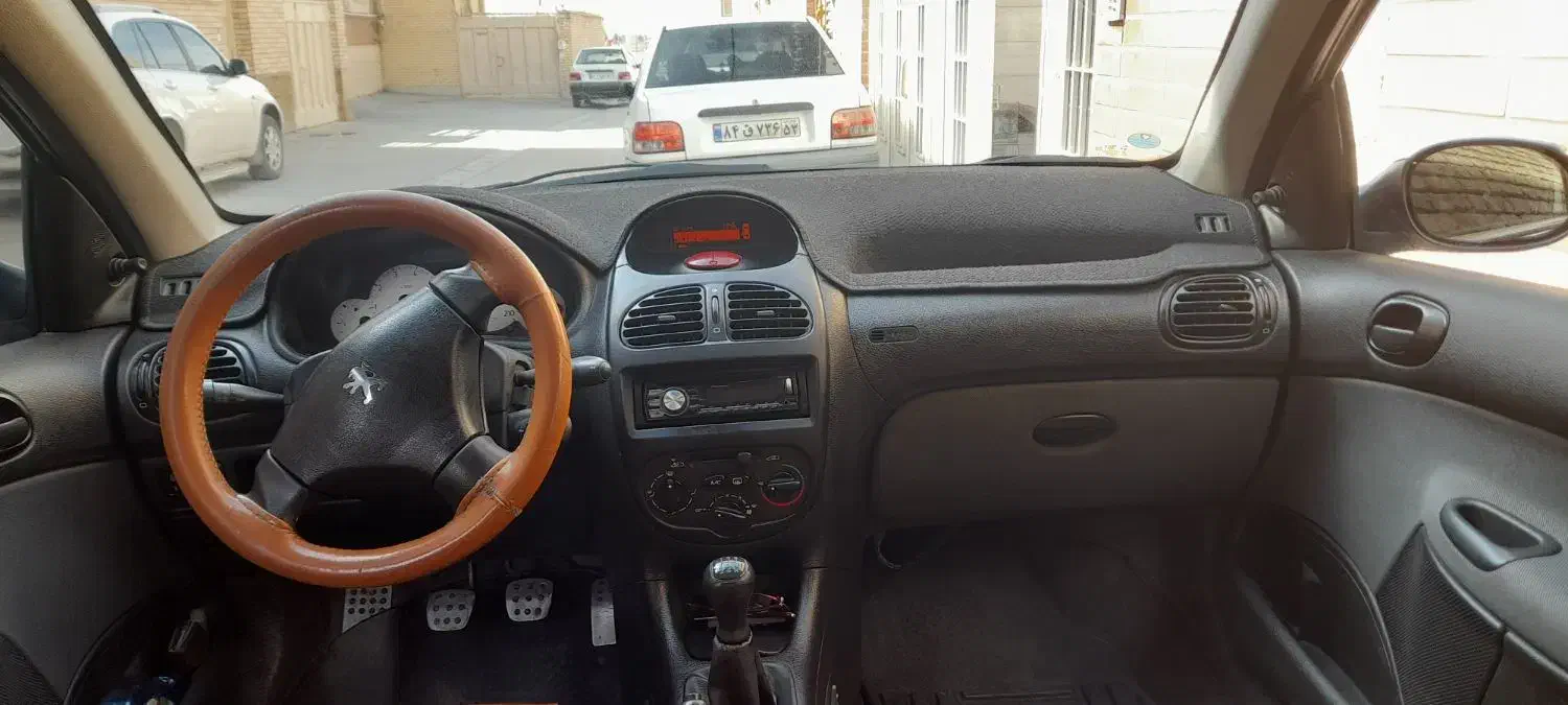 پژو 206 تیپ 2 - 1395