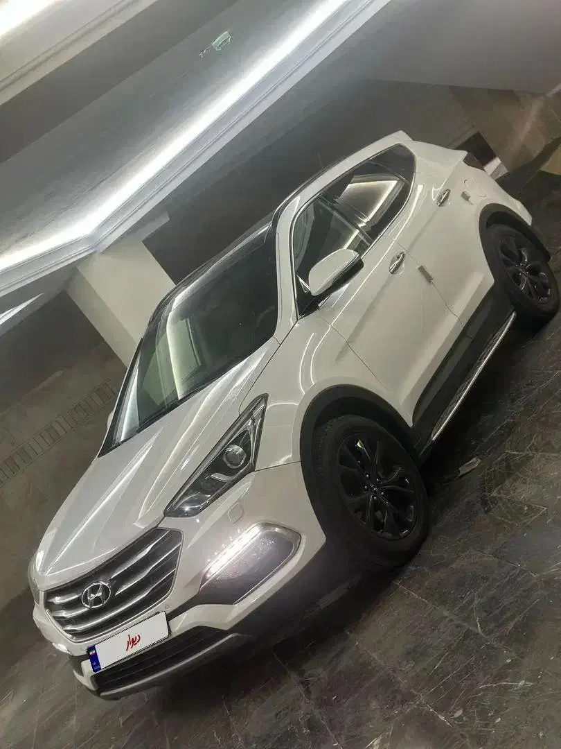 خودرو هیوندای، سانتافه آگهی ann_20981178