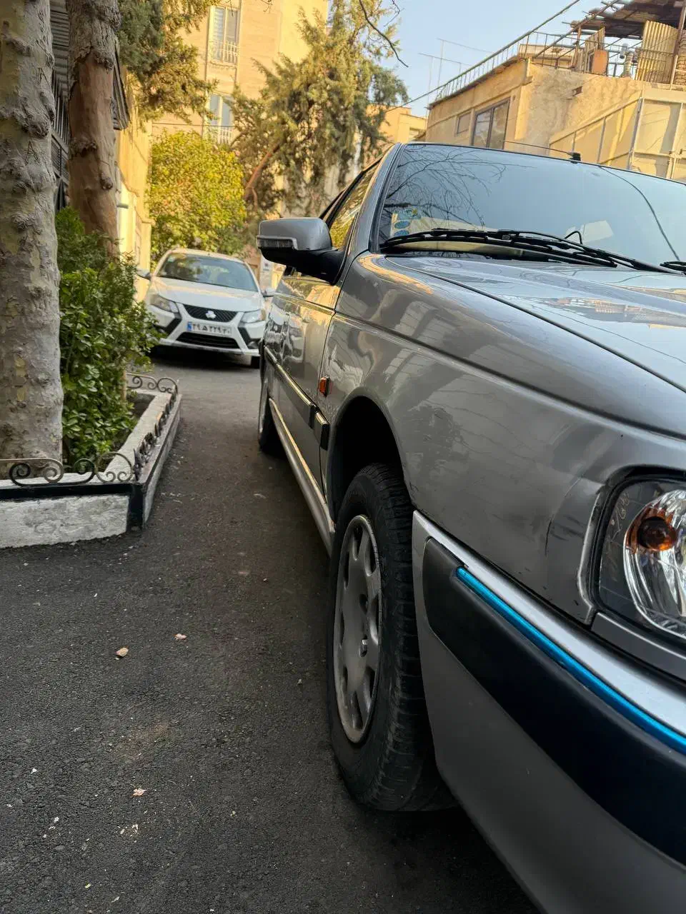 پژو پارس سال - 1385