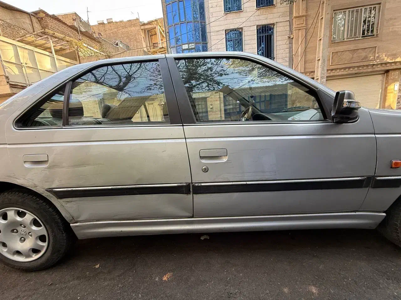 پژو پارس سال - 1385